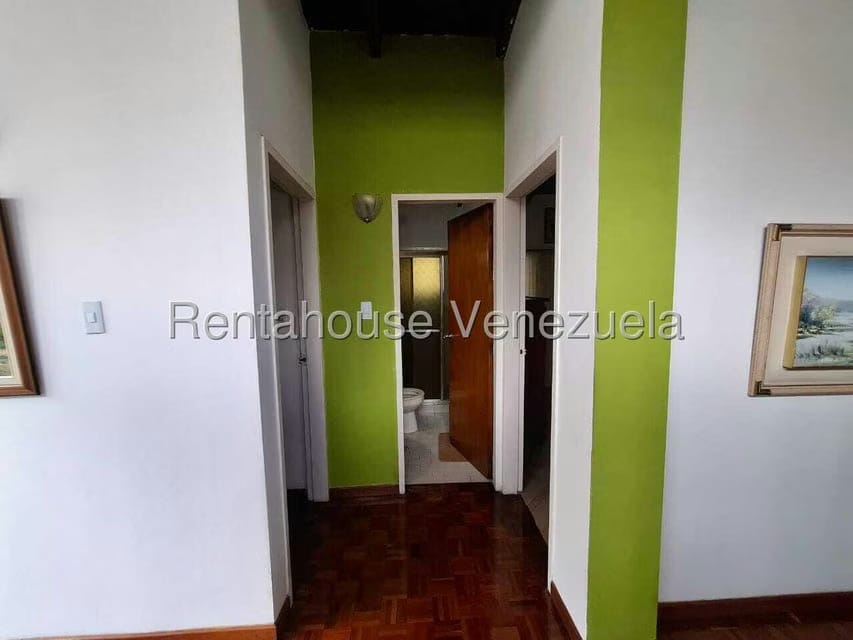 Casa (Multipes Niveles) en Venta en El Marques, Distrito Metropolitano - 47