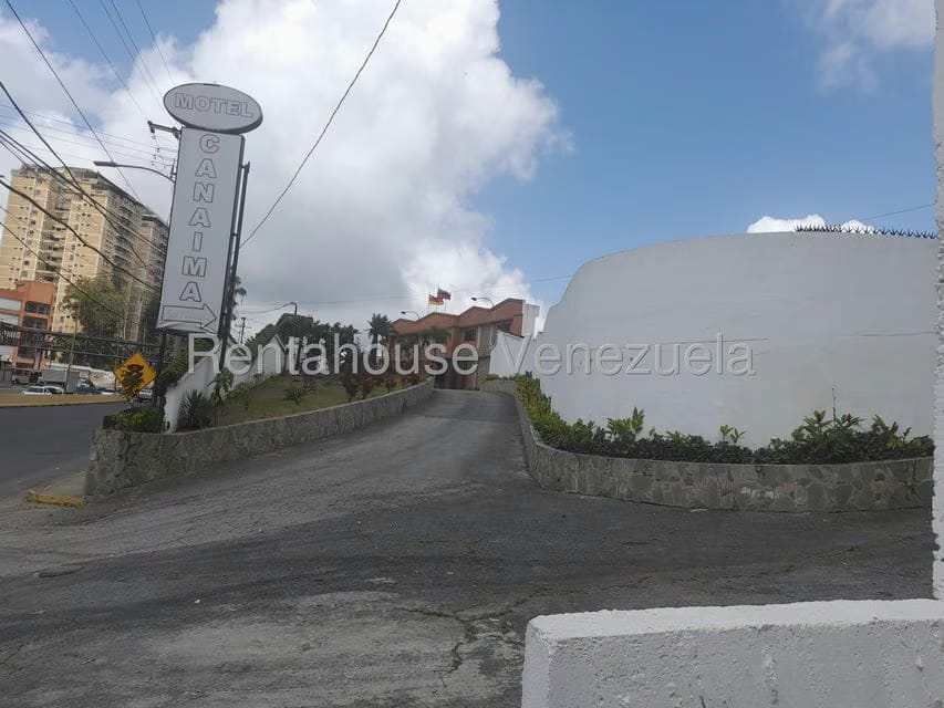 Terreno (Comercial) en Venta en El Carrizal, Miranda - 2