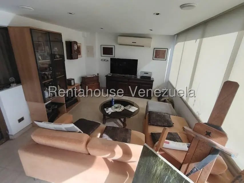 Apartamento (Penthouse) en Alquiler en La Tahona, Distrito Metropolitano - 11