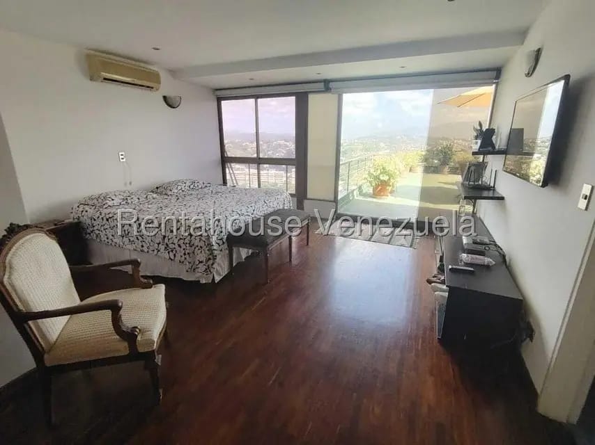 Apartamento (Penthouse) en Alquiler en La Tahona, Distrito Metropolitano - 21