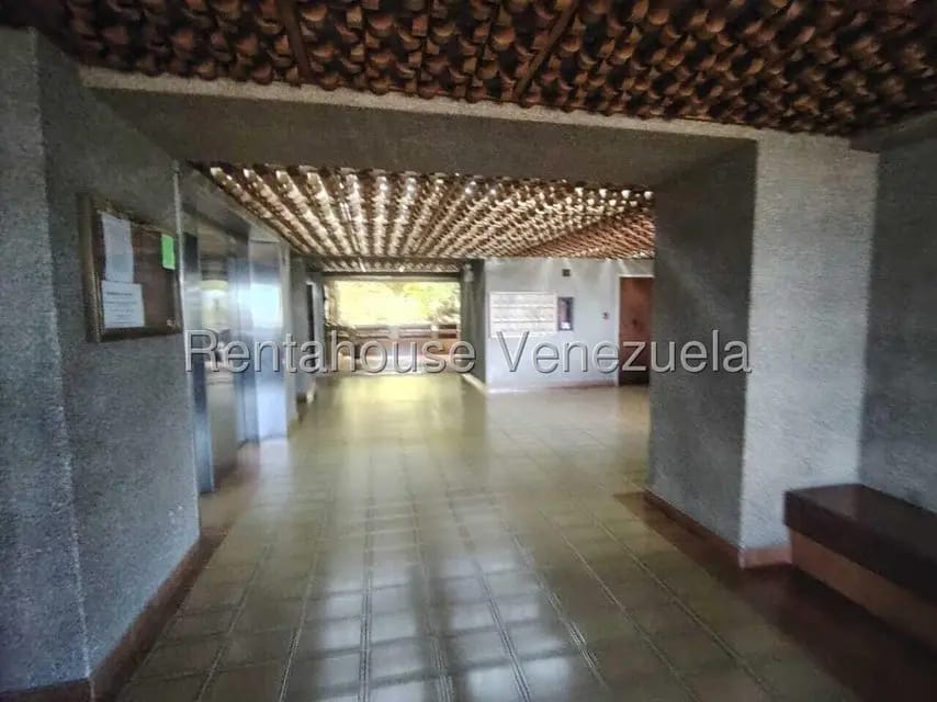 Apartamento (Penthouse) en Alquiler en La Tahona, Distrito Metropolitano - 41