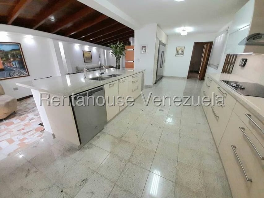 Casa (Multipes Niveles) en Venta en Colinas de La California, Distrito Metropolitano - 12