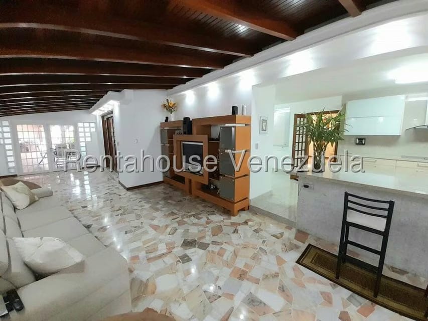 Casa (Multipes Niveles) en Venta en Colinas de La California, Distrito Metropolitano - 16