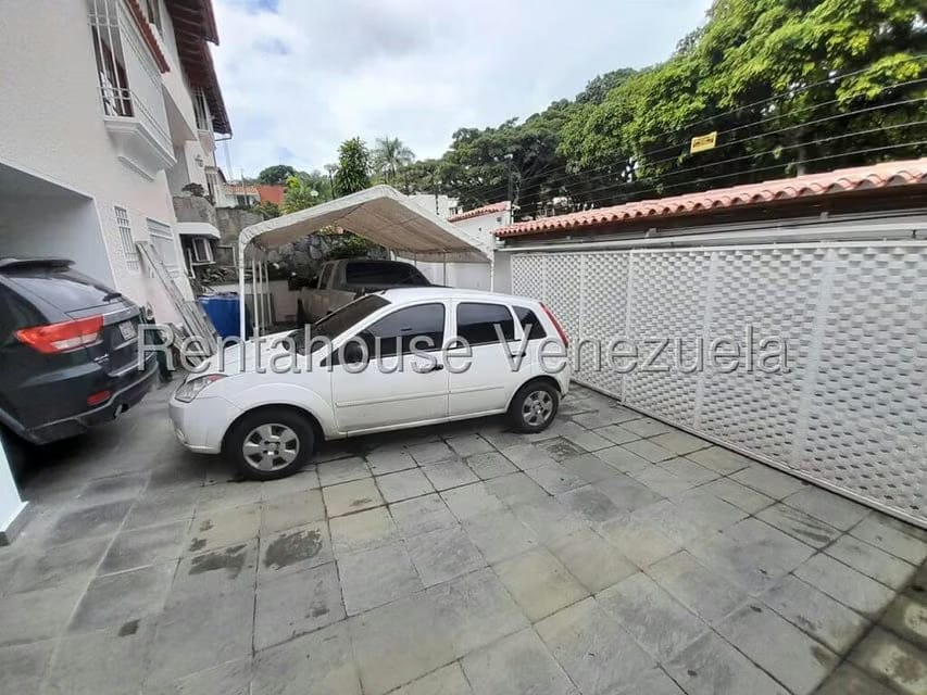 Casa (Multipes Niveles) en Venta en Colinas de La California, Distrito Metropolitano - 47