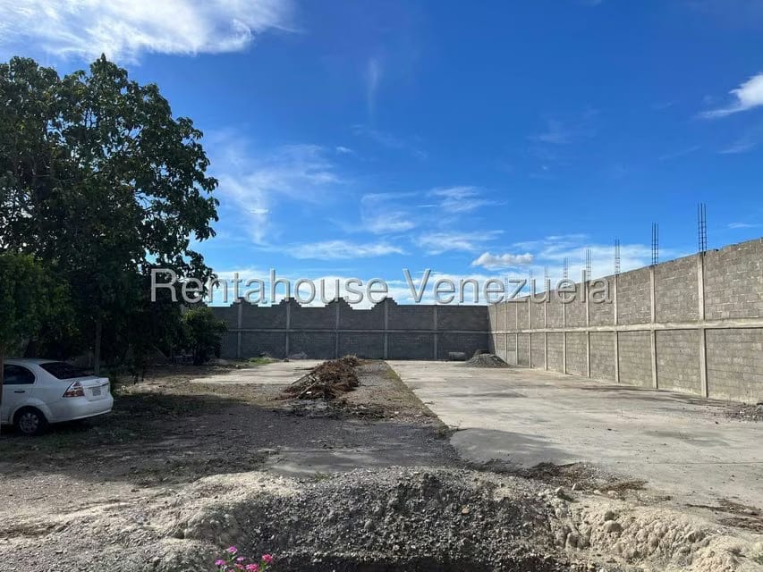Comercial (Local Comercial) en Alquiler en Parroquia Juan Bautista Rodriguez, Lara - 4