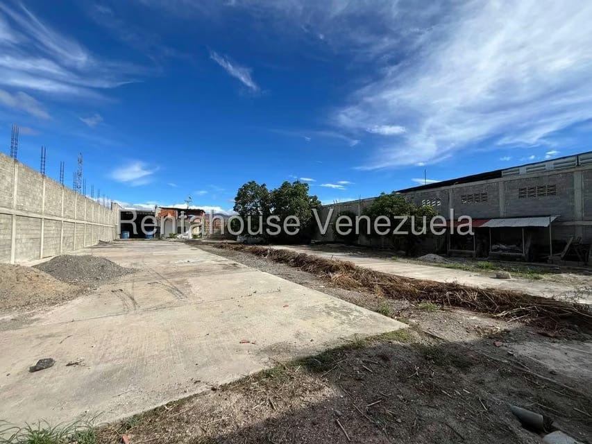 Comercial (Local Comercial) en Alquiler en Parroquia Juan Bautista Rodriguez, Lara - 5