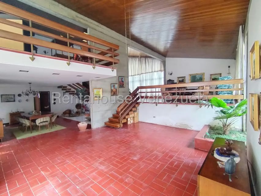 Casa (Multipes Niveles) en Venta en Prados del Este, Distrito Metropolitano - 20