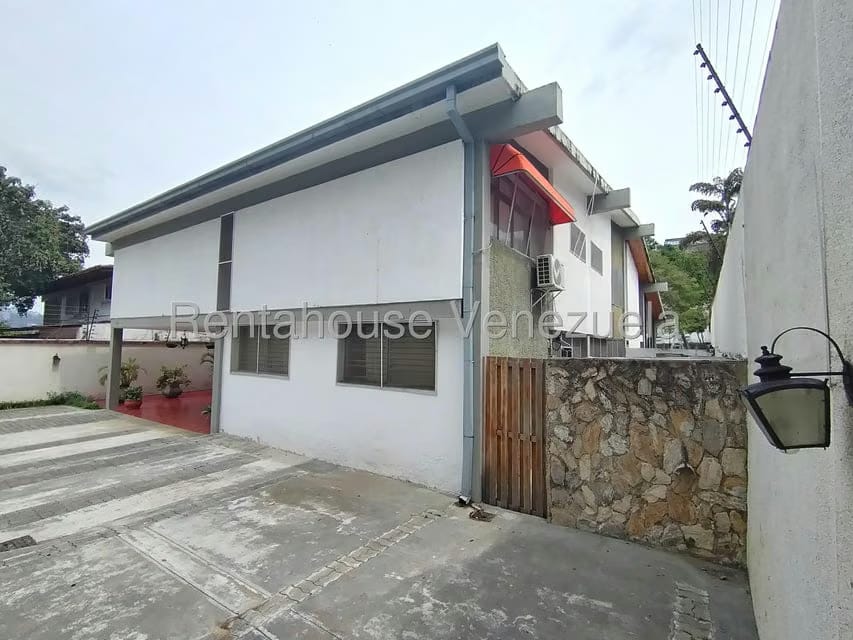 Casa (Multipes Niveles) en Venta en Prados del Este, Distrito Metropolitano - 49