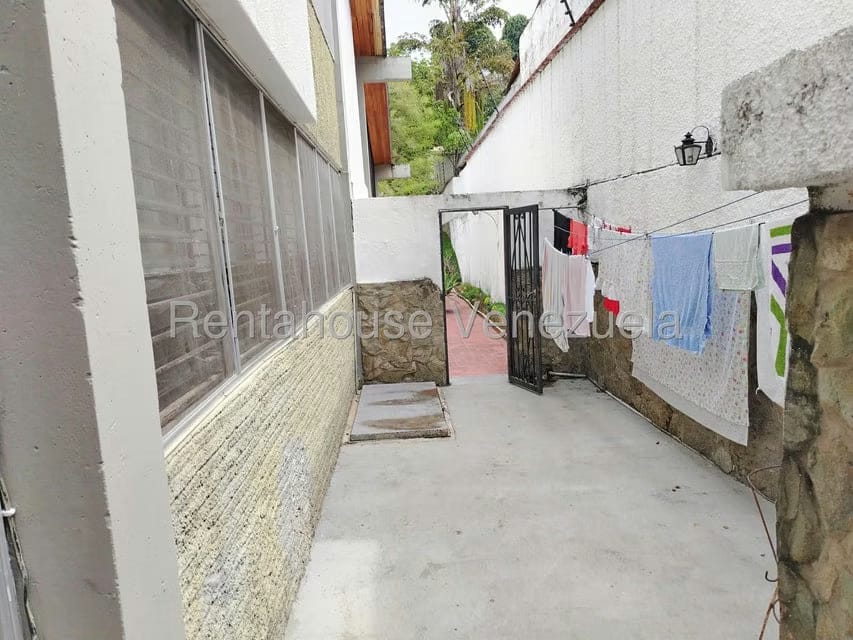 Casa (Multipes Niveles) en Venta en Prados del Este, Distrito Metropolitano - 59