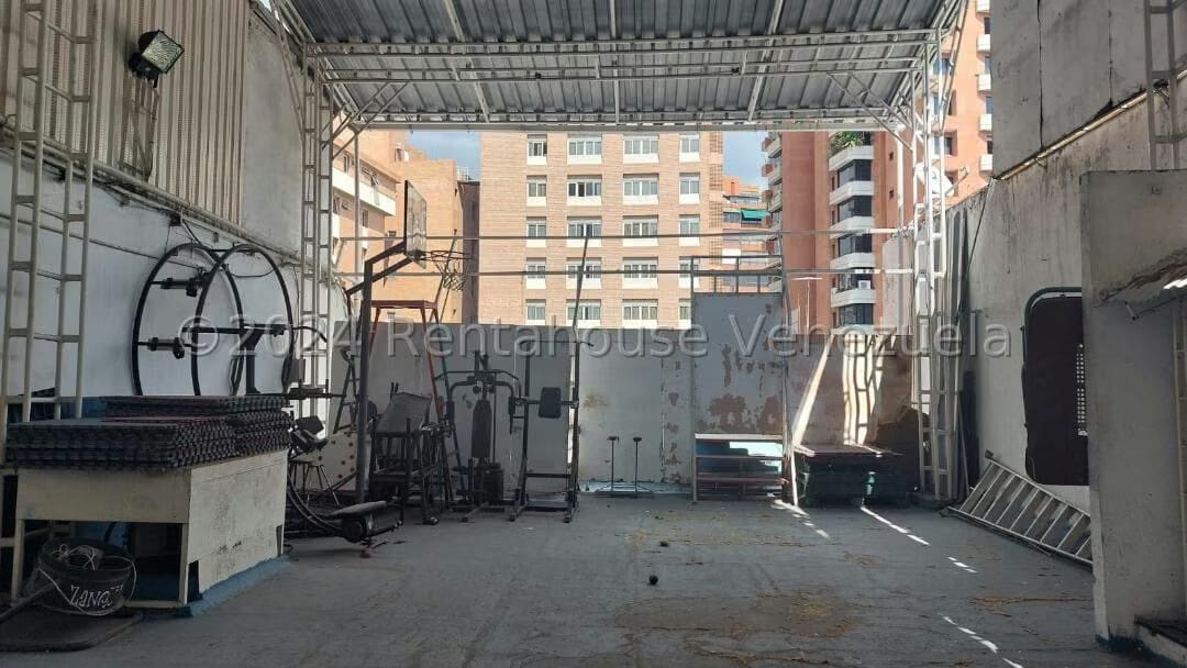 Comercial (Galpon - Deposito) en Venta en Bello Monte, Distrito Metropolitano