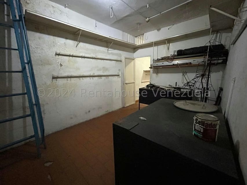 Comercial (Galpon - Deposito) en Venta en Bello Monte, Distrito Metropolitano - 11