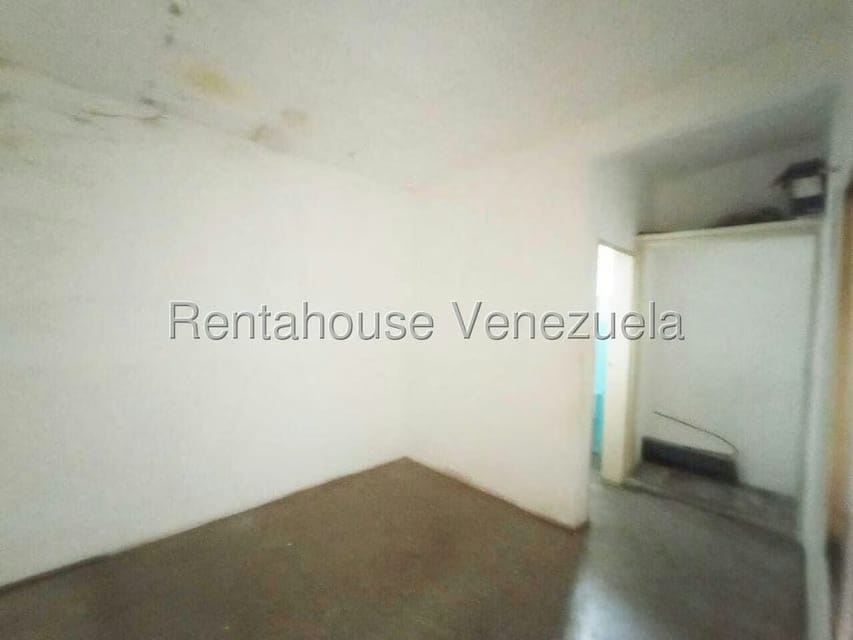 Comercial (Local Comercial) en Alquiler en Los Pinos, Lara - 7
