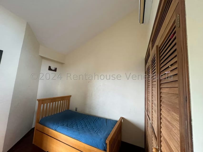 Casa (Duplex) en Venta en Los Anaucos, Miranda - 19