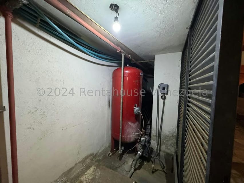 Casa (Duplex) en Venta en Los Anaucos, Miranda - 29