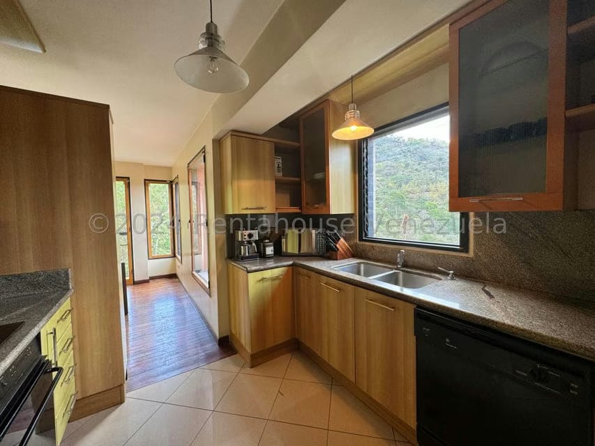 Casa (Duplex) en Venta en Los Anaucos, Miranda - 7