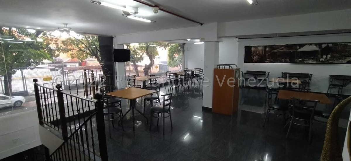 Comercial (Local Comercial) en Venta en Los Chaguaramos, Distrito Metropolitano - 14