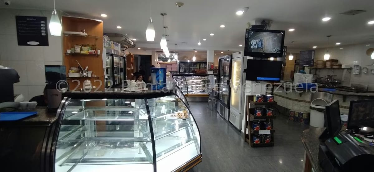 Comercial (Local Comercial) en Venta en Los Chaguaramos, Distrito Metropolitano - 6