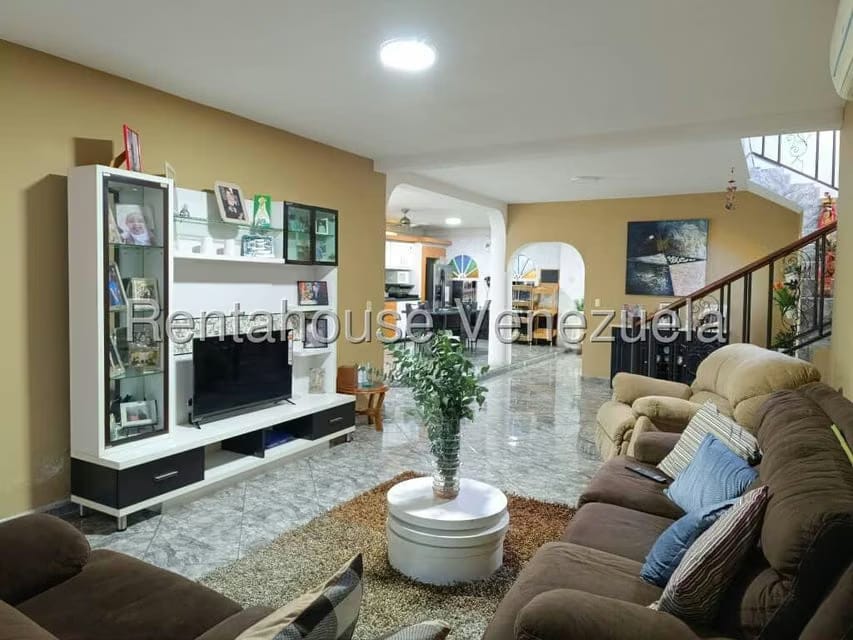 Casa (Duplex) en Venta en Lourdes, Aragua - 21