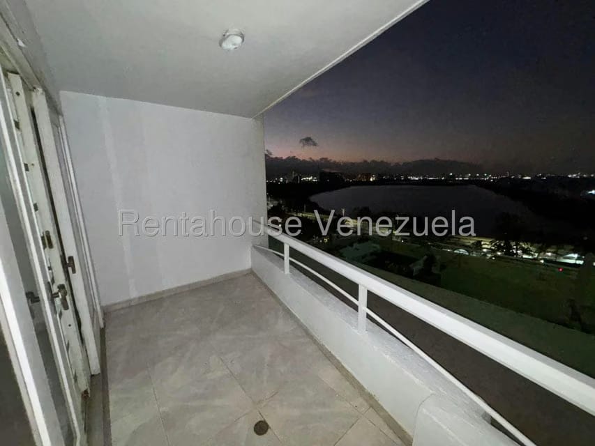 Apartamento (1 Nivel) en Venta en El Morro, Nueva Esparta - 18