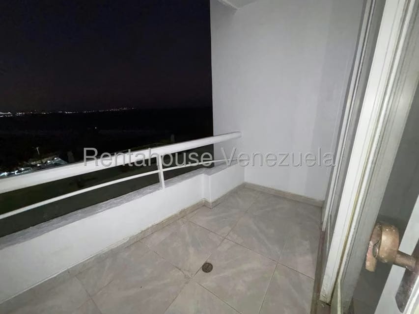 Apartamento (1 Nivel) en Venta en El Morro, Nueva Esparta - 19