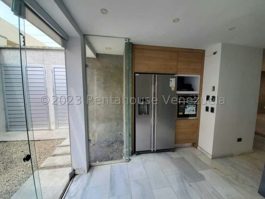 Casa (Duplex) en Venta en Villa Paris, Lara - 12