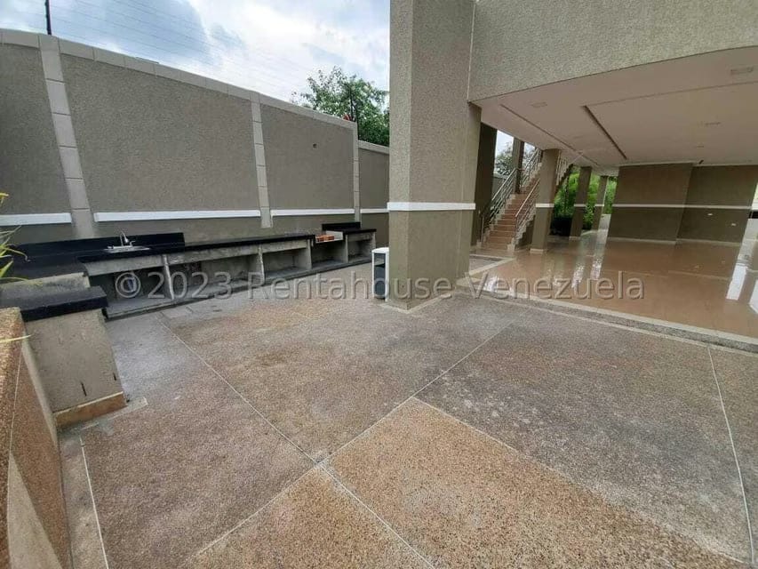 Casa (Duplex) en Venta en Villa Paris, Lara - 37