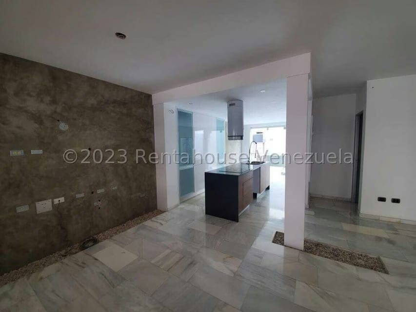 Casa (Duplex) en Venta en Villa Paris, Lara - 8