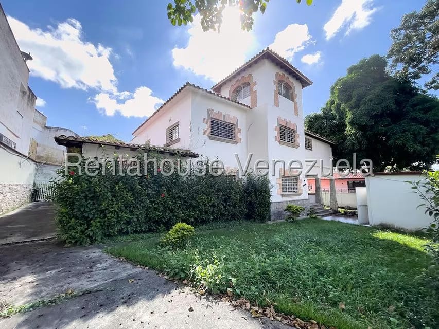 Casa (Duplex) en Alquiler en Altamira, Distrito Metropolitano