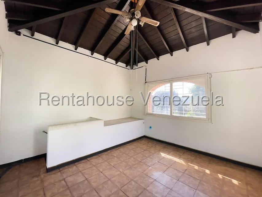 Casa (Duplex) en Alquiler en Altamira, Distrito Metropolitano - 41