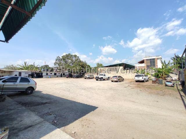Comercial (Galpon - Deposito) en Venta en Zona Industrial Saman de Guere, Aragua - 2