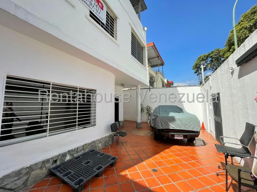 Comercial (Local Comercial) en Alquiler en Los Chaguaramos, Distrito Metropolitano - 12