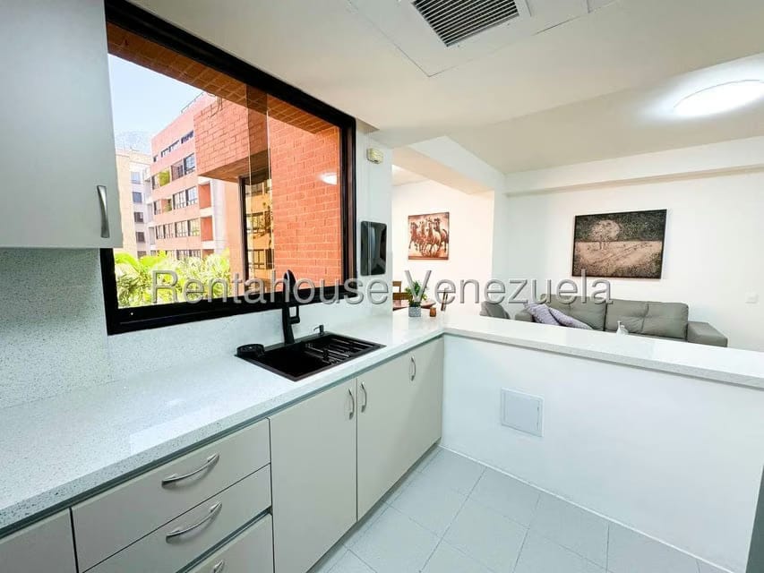 Apartamento (1 Nivel) en Alquiler en Campo Alegre, Distrito Metropolitano - 18