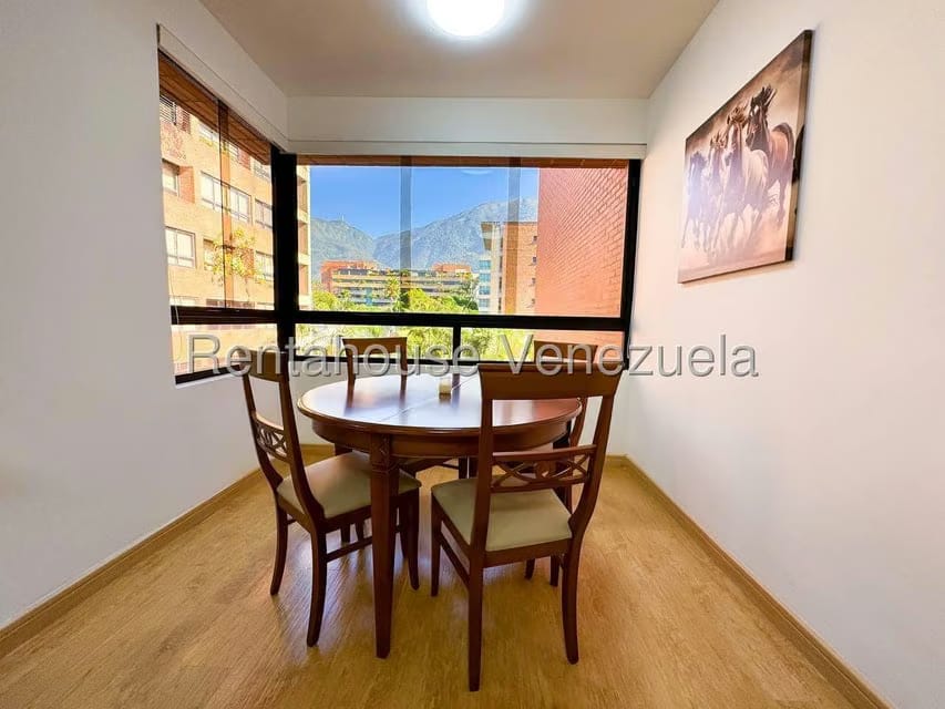 Apartamento (1 Nivel) en Alquiler en Campo Alegre, Distrito Metropolitano - 20