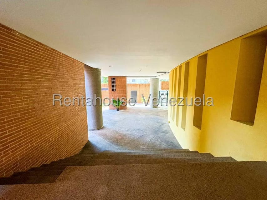 Apartamento (1 Nivel) en Alquiler en Campo Alegre, Distrito Metropolitano - 29