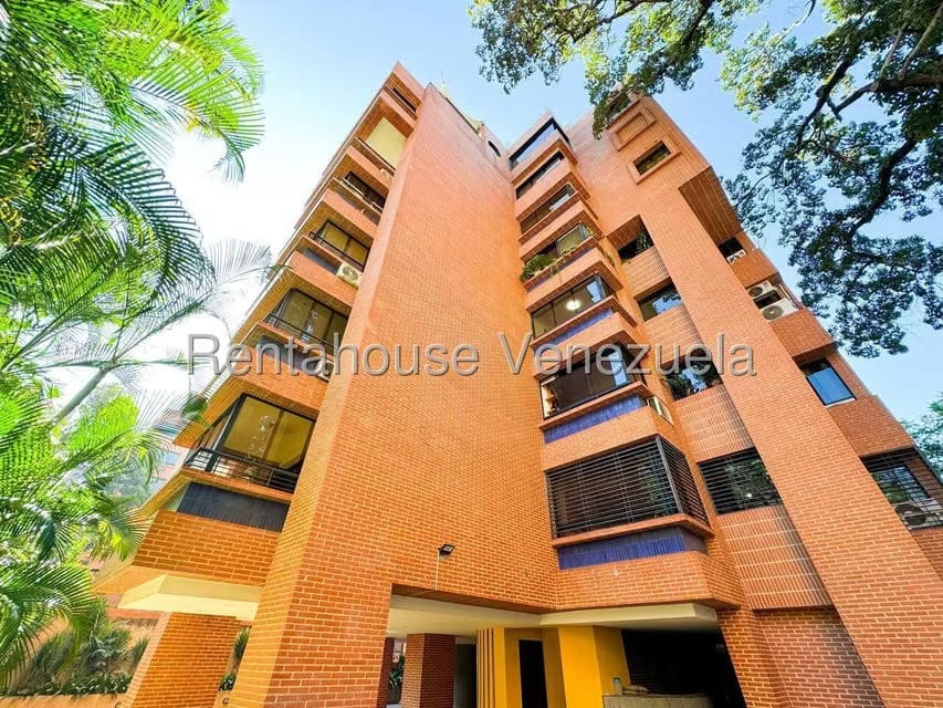 Apartamento (1 Nivel) en Alquiler en Campo Alegre, Distrito Metropolitano - 36