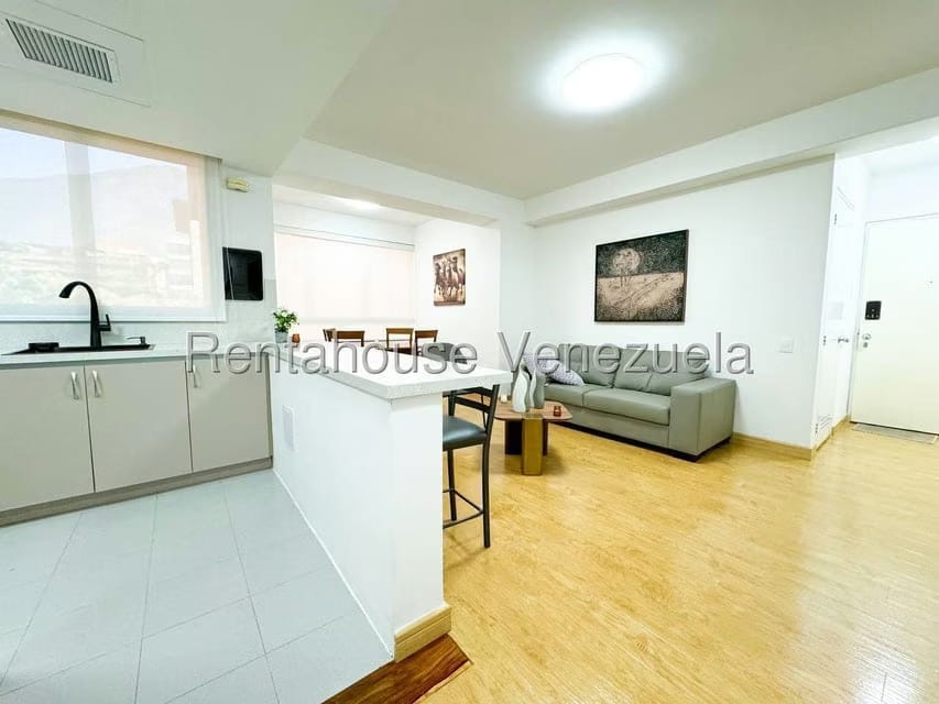 Apartamento (1 Nivel) en Alquiler en Campo Alegre, Distrito Metropolitano - 6