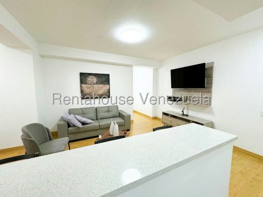 Apartamento (1 Nivel) en Alquiler en Campo Alegre, Distrito Metropolitano - 7