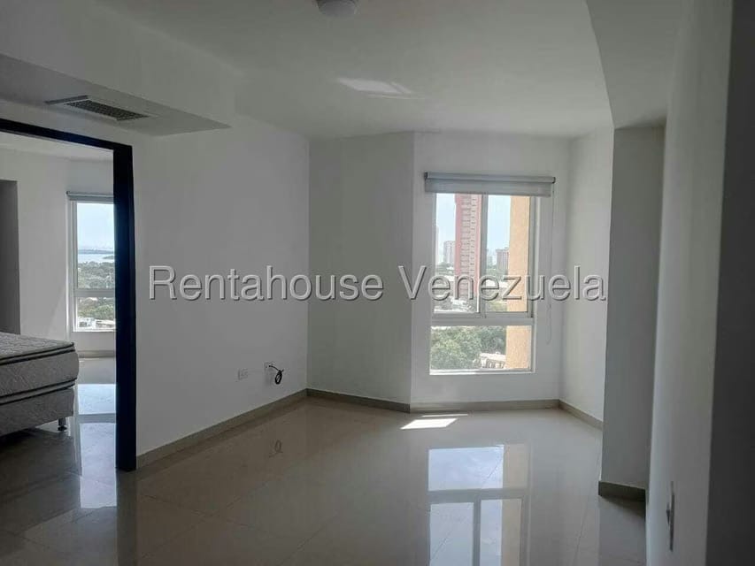 Apartamento (1 Nivel) en Alquiler en Bellas Artes, Zulia - 12