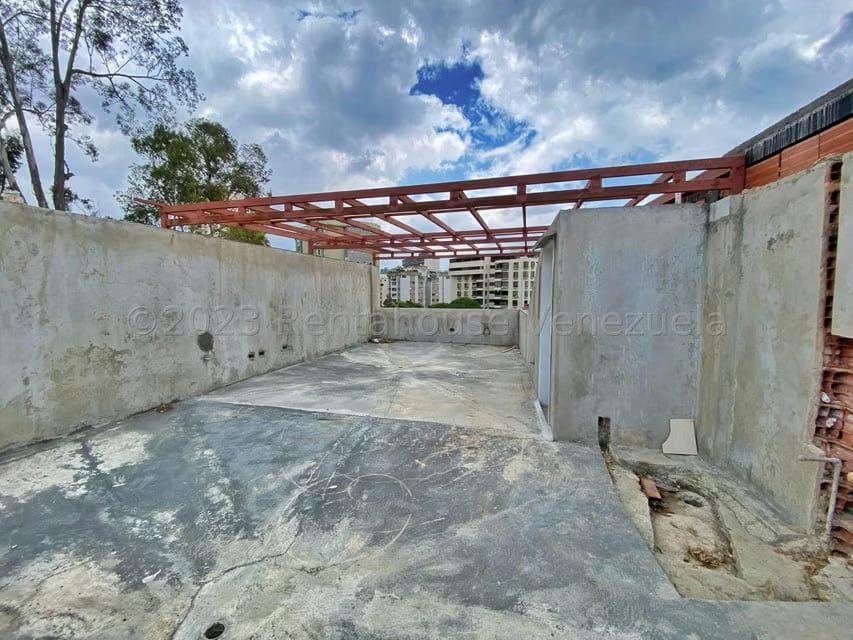 Townhouse (Multiples Niveles) en Venta en Colinas de La Tahona, Distrito Metropolitano - 22