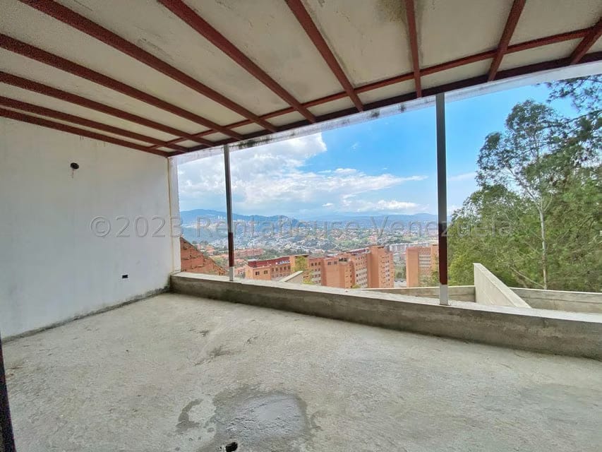Townhouse (Multiples Niveles) en Venta en Colinas de La Tahona, Distrito Metropolitano - 5