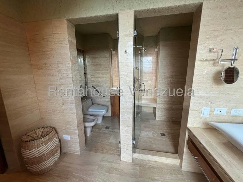 Apartamento (1 Nivel) en Venta en Oripoto, Distrito Metropolitano - 49