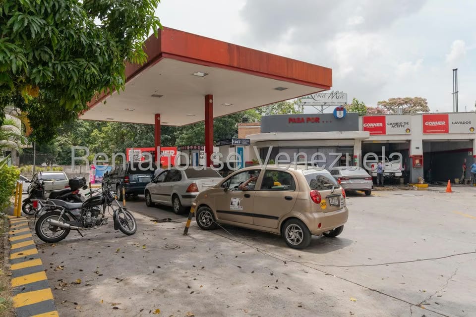Negocios y Empresas (Servicios) en Venta en La Floresta, Distrito Metropolitano - 2