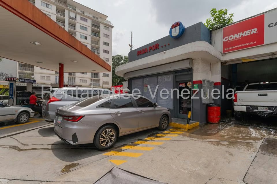 Negocios y Empresas (Servicios) en Venta en La Floresta, Distrito Metropolitano - 11