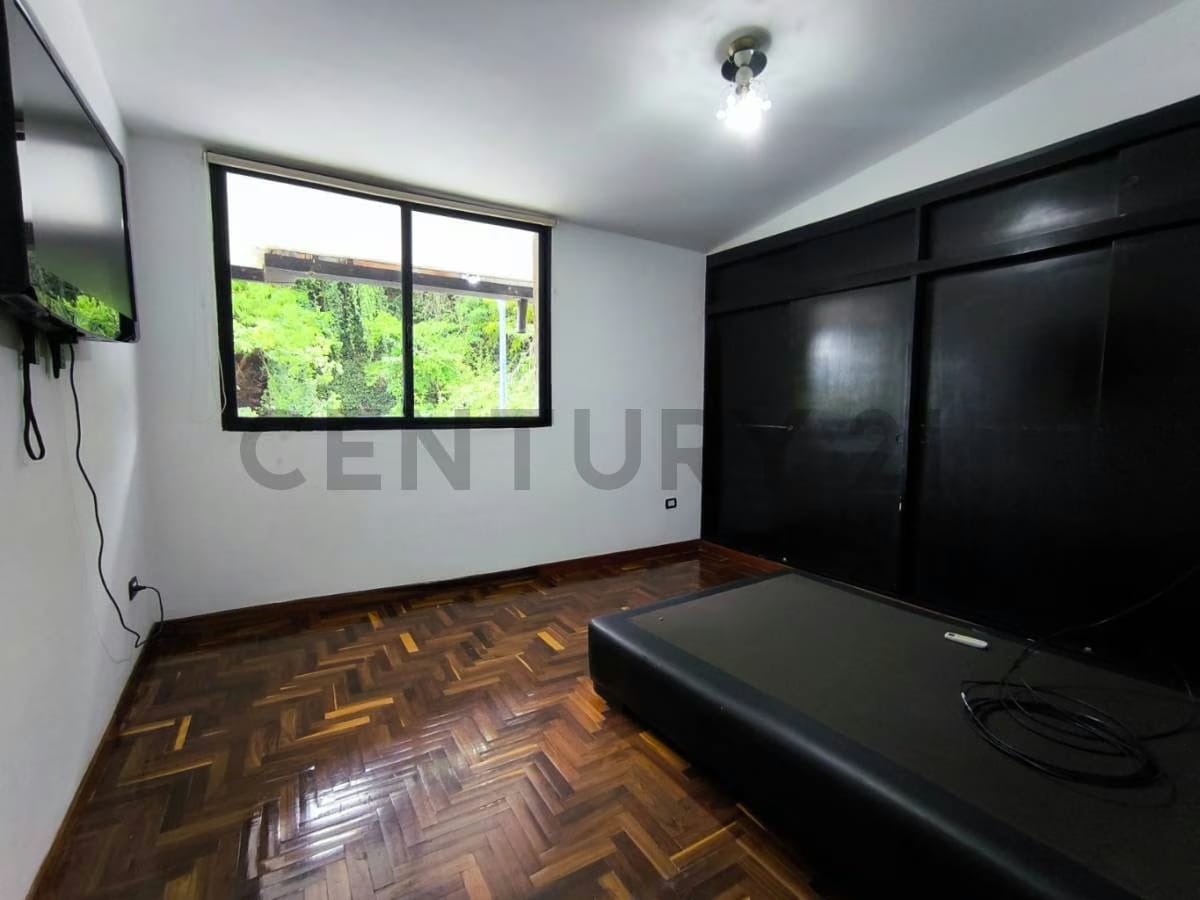Residencia de 700 m² con vista panorámica al Ávila en Colinas de Los Chaguaramos - 40