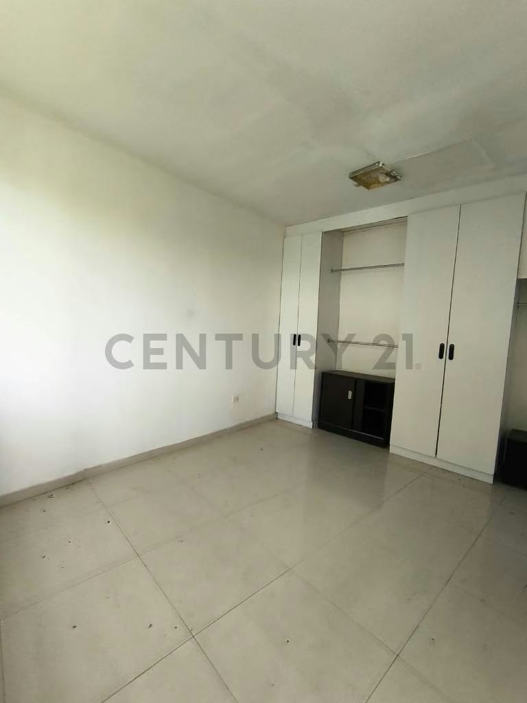 Residencia de 700 m² con vista panorámica al Ávila en Colinas de Los Chaguaramos - 51