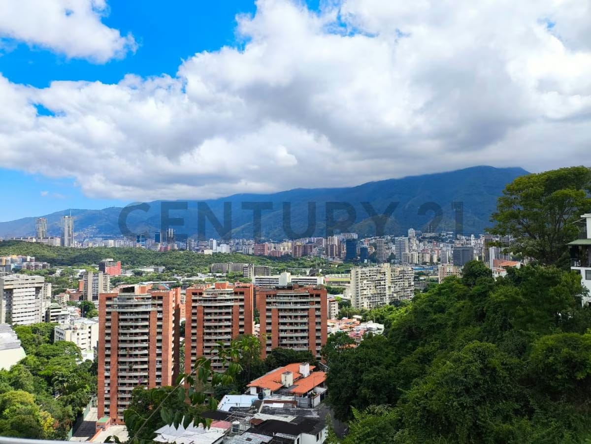 Residencia de 700 m² con vista panorámica al Ávila en Colinas de Los Chaguaramos - 63