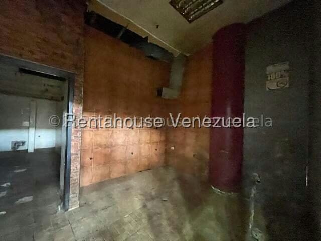 Comercial (Local Comercial) en Alquiler en Punto Fijo, Falcon - 2