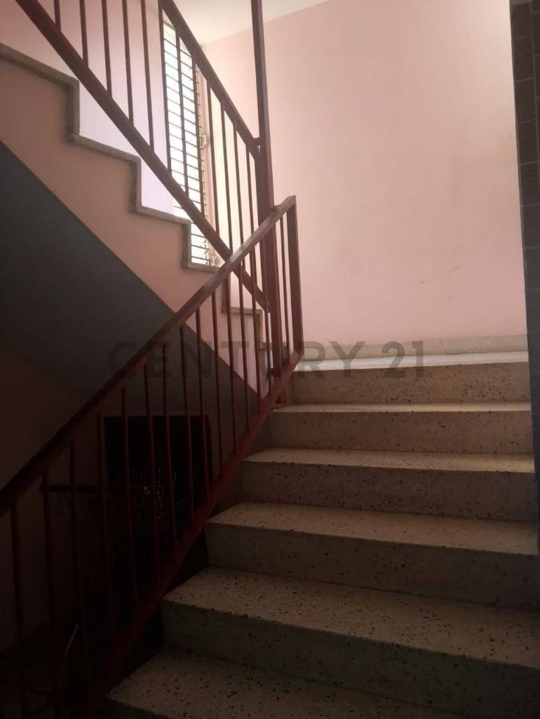 Se alquila apartamento Residencias Bella Vista Av. 4 - 4
