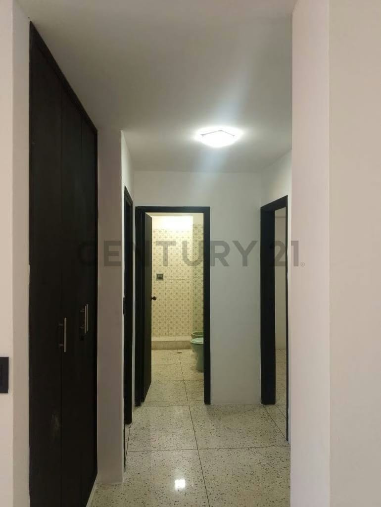Se alquila apartamento Residencias Bella Vista Av. 4 - 7