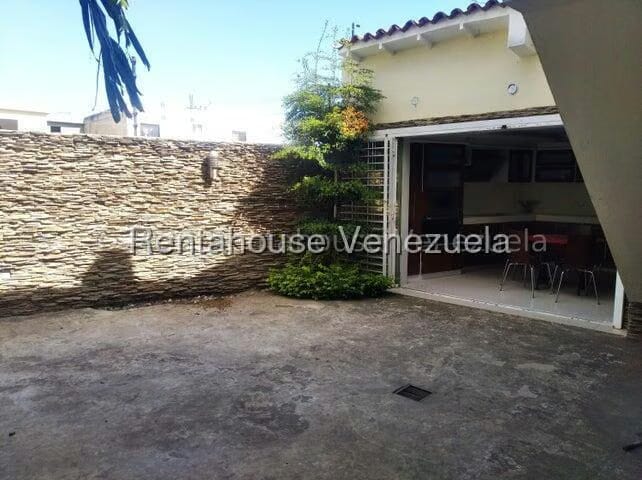 Casa (Duplex) en Venta en Trapiche Villas, Lara - 12